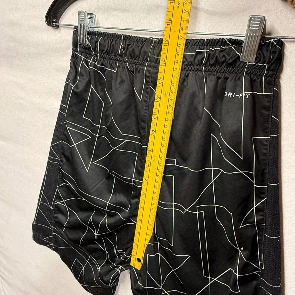 Nike Kids Dri‎ Fit Black Geometric Print Athletic Shorts Size L